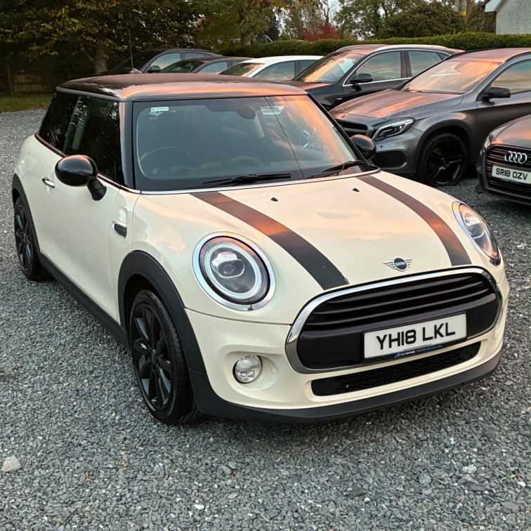 2018 MINI Hatch
