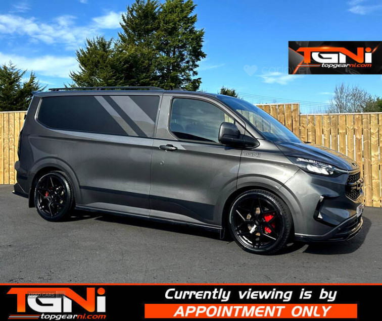 2024 Ford Transit Custom