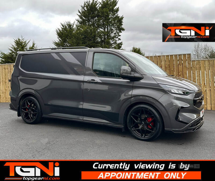 2024 Ford Transit Custom