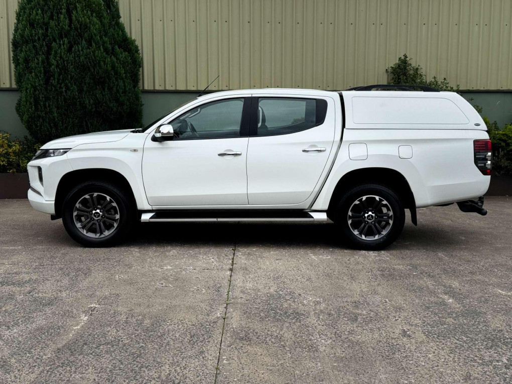 Mitsubishi L200 Diesel Pickup in Hillsborough