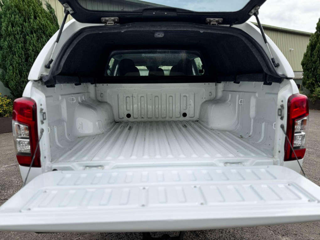 Mitsubishi L200 Diesel Pickup in Hillsborough