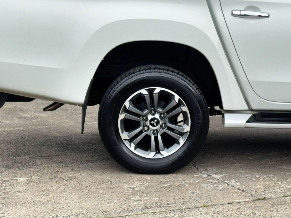 Mitsubishi L200 Diesel Pickup in Hillsborough