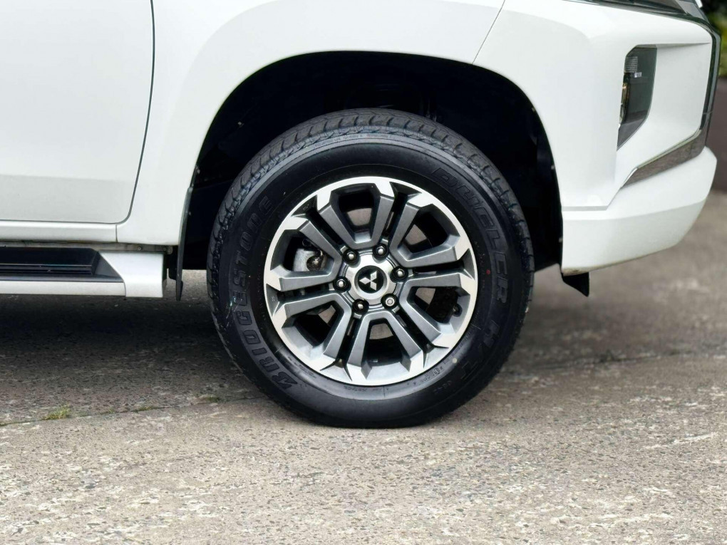 Mitsubishi L200 Diesel Pickup in Hillsborough