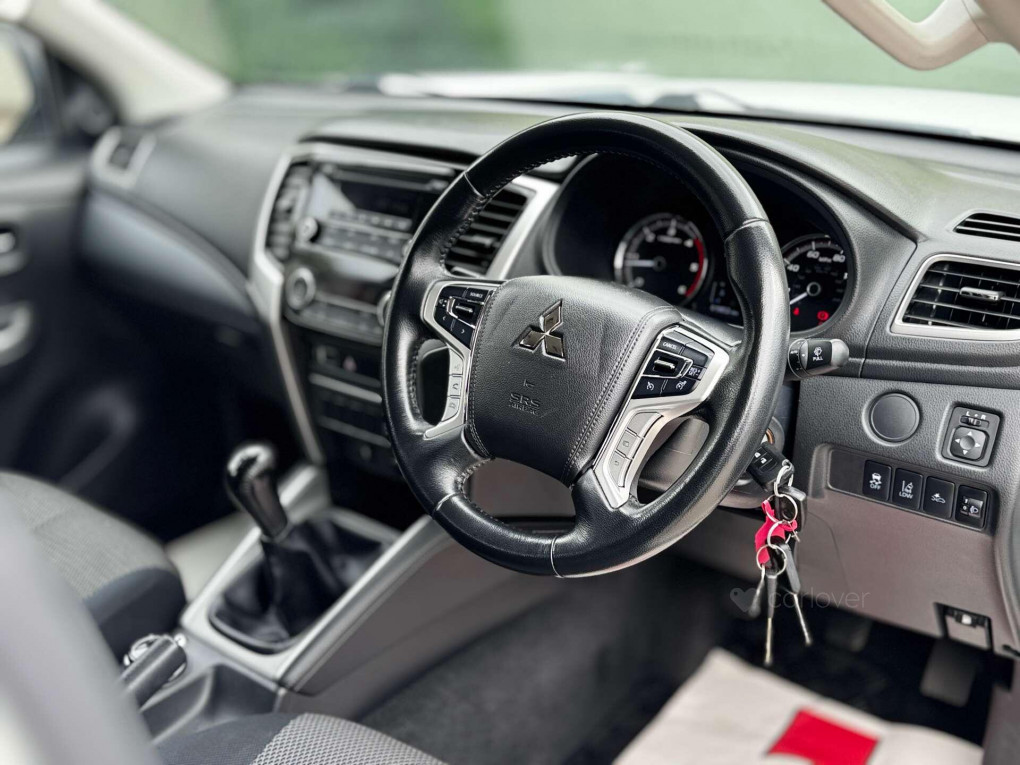 Mitsubishi L200 Diesel Pickup in Hillsborough