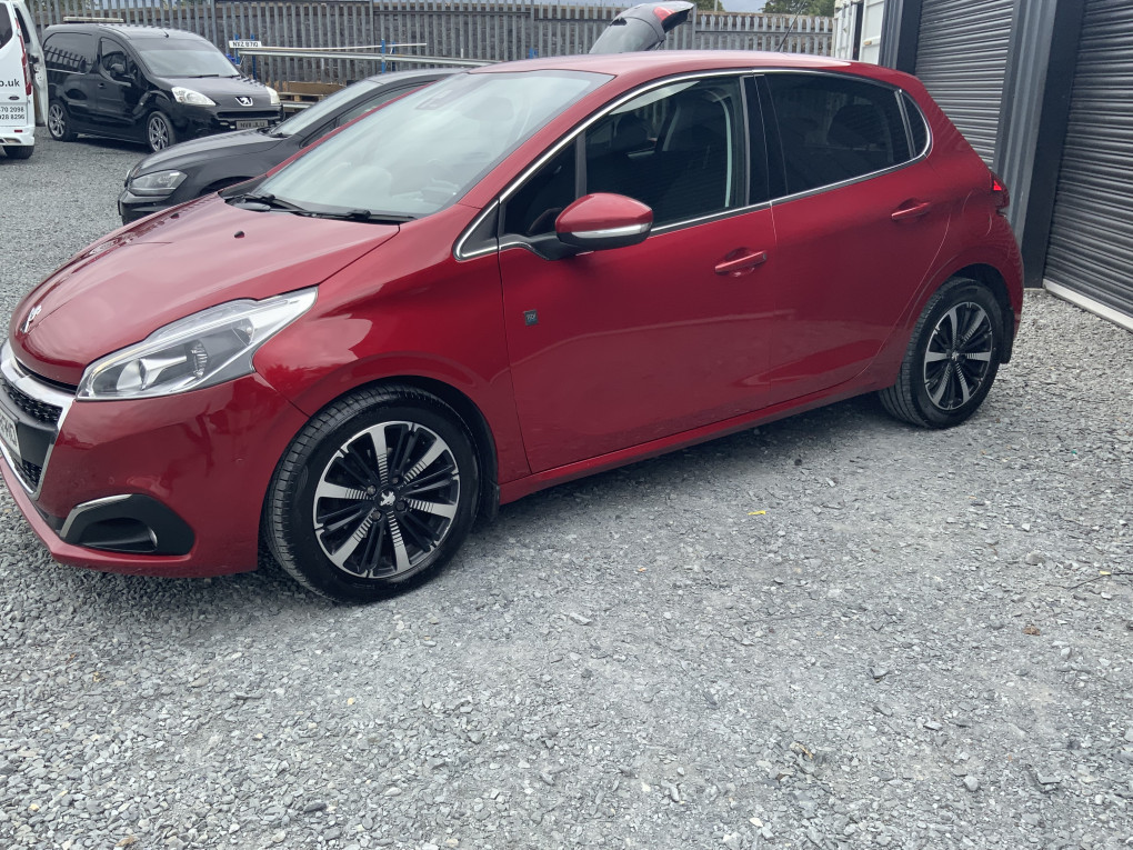 Peugeot 208 Petrol Hatchback in Portadown