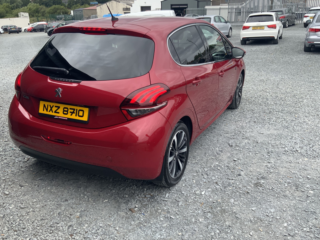 Peugeot 208 Petrol Hatchback in Portadown