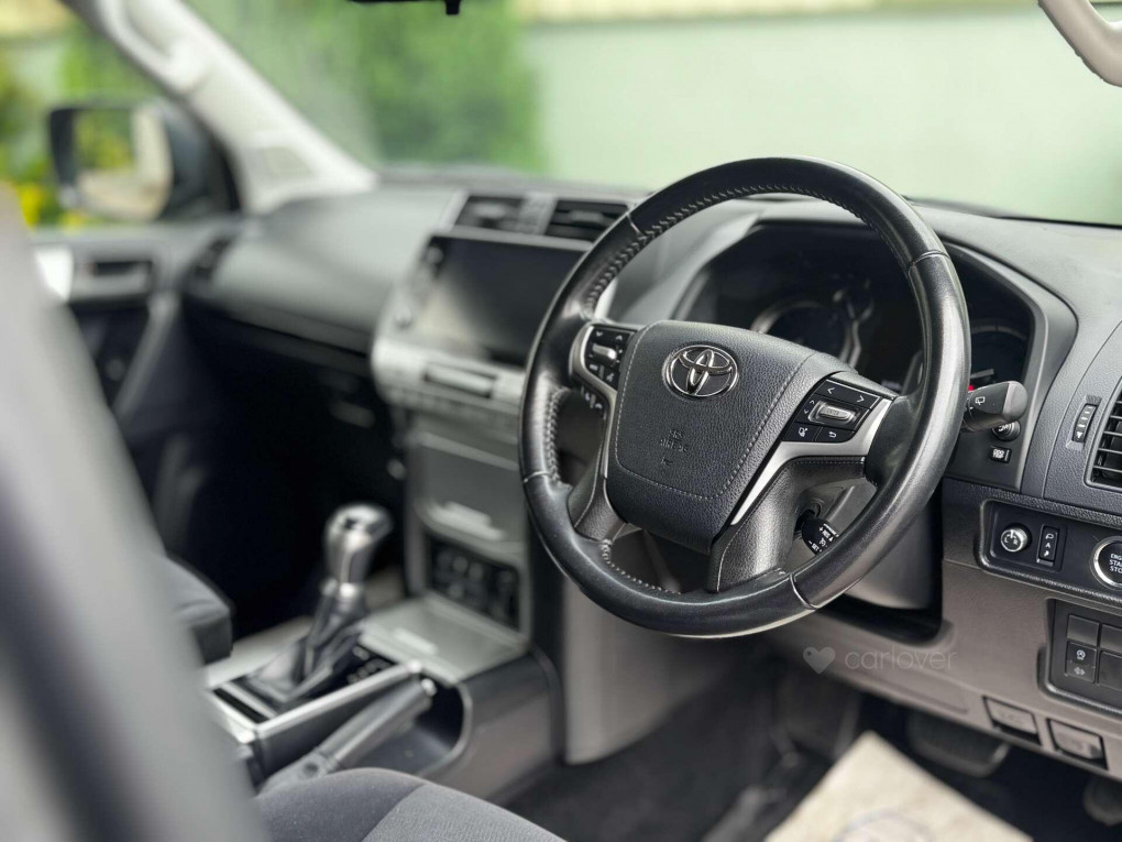 Toyota Land Cruiser Diesel SUV in Hillsborough