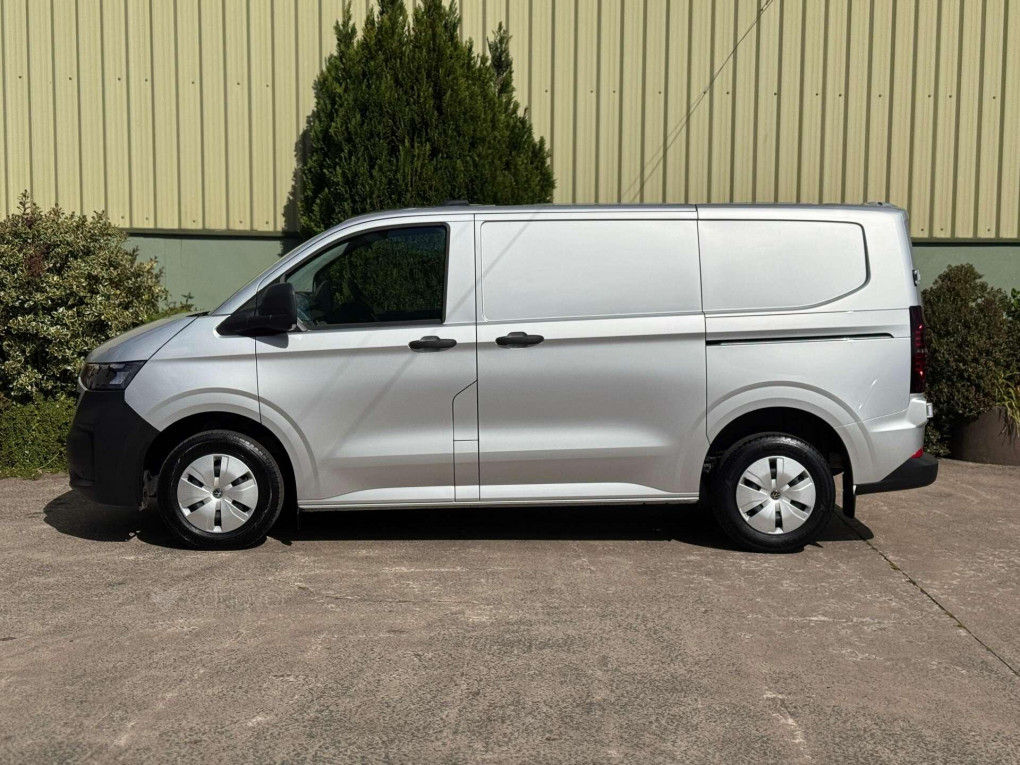 Volkswagen Transporter Diesel Commercial in Hillsborough