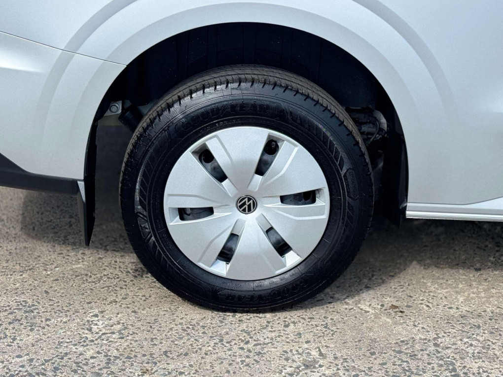 Volkswagen Transporter Diesel Commercial in Hillsborough