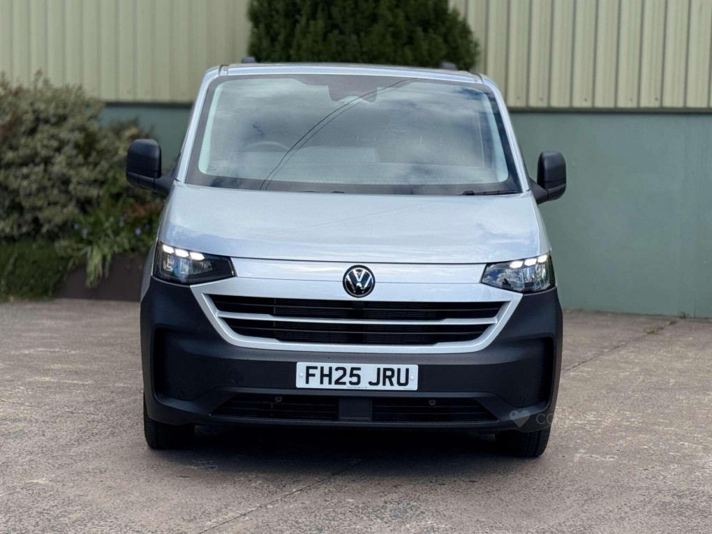 Volkswagen Transporter Diesel Commercial in Hillsborough
