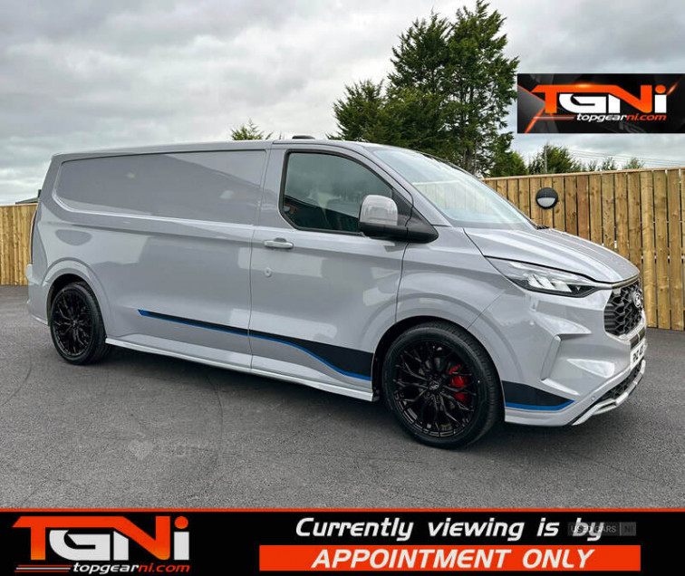 2024 Ford Transit Custom
