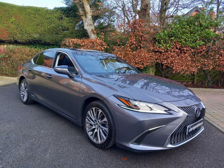 2020 Lexus ES