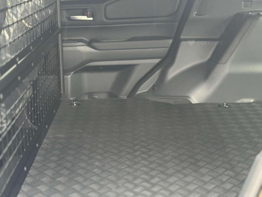 Toyota Land Cruiser Diesel SUV in Hillsborough