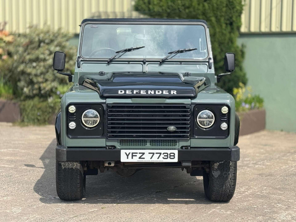 Land Rover Defender 90 Diesel Unknown in Hillsborough