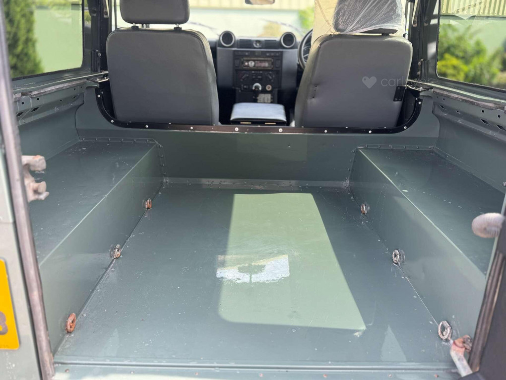 Land Rover Defender 90 Diesel Unknown in Hillsborough