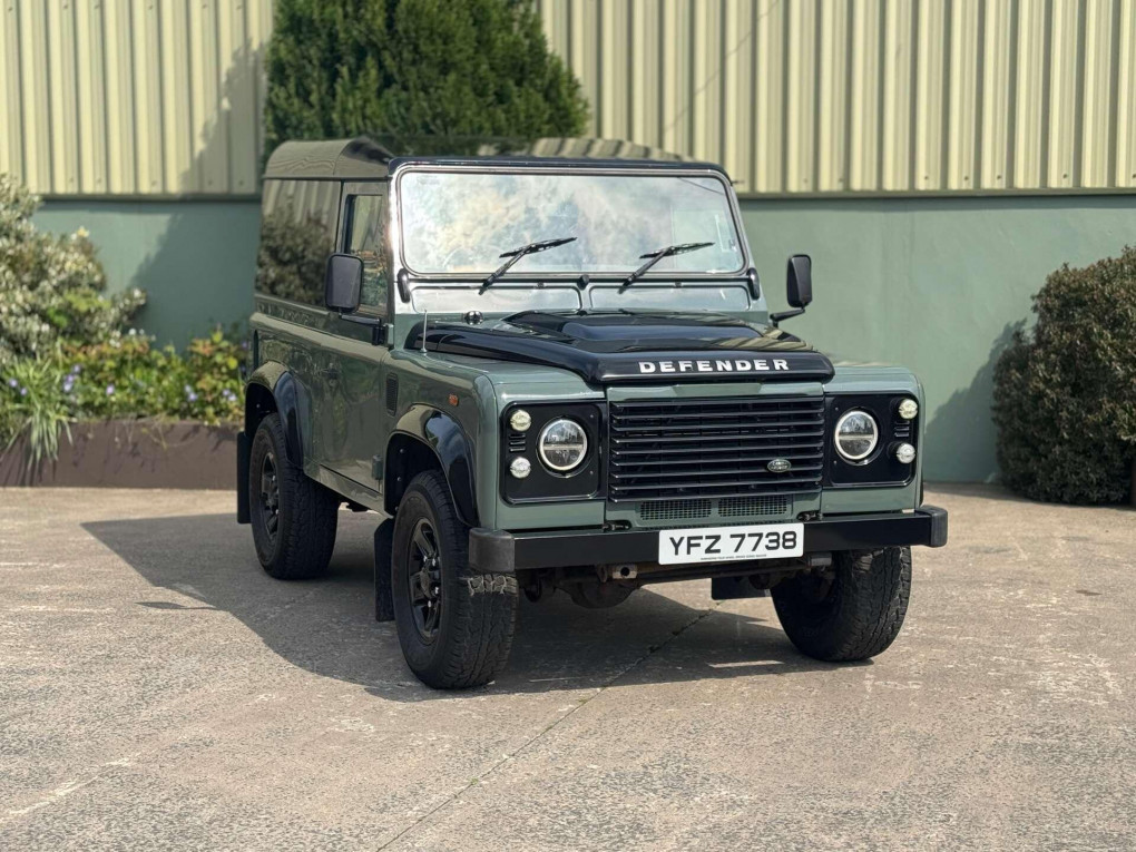 Land Rover Defender 90 Diesel Unknown in Hillsborough