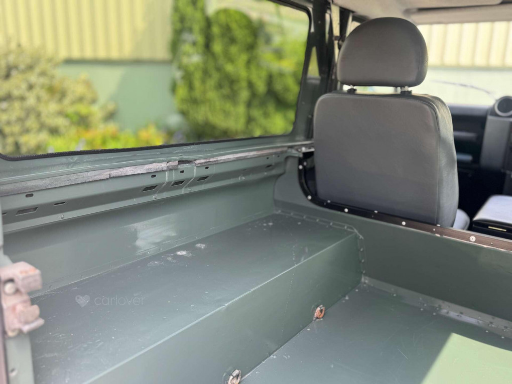 Land Rover Defender 90 Diesel Unknown in Hillsborough