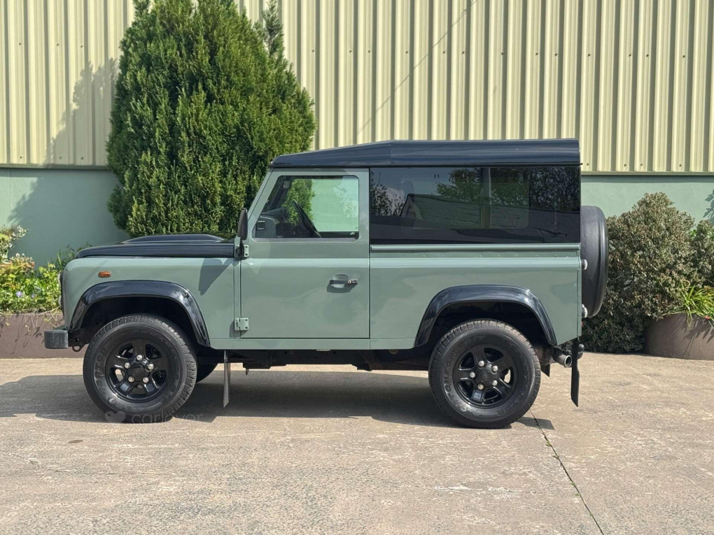 Land Rover Defender 90 Diesel Unknown in Hillsborough
