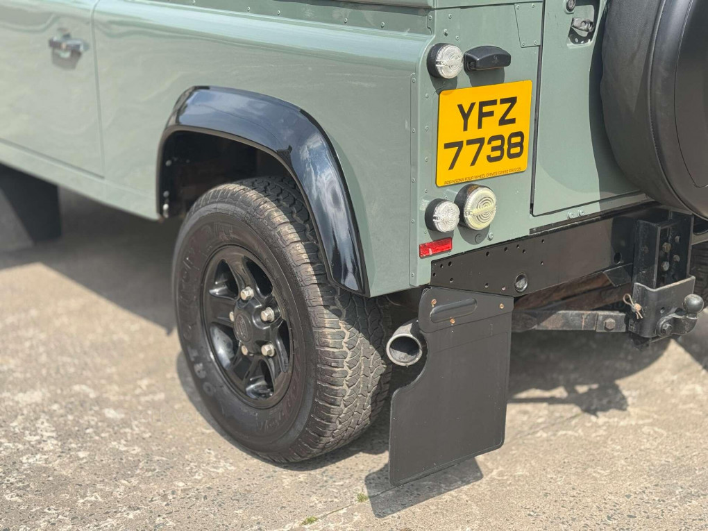 Land Rover Defender 90 Diesel Unknown in Hillsborough