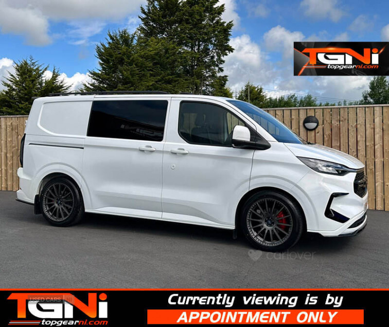 2025 Ford Transit Custom