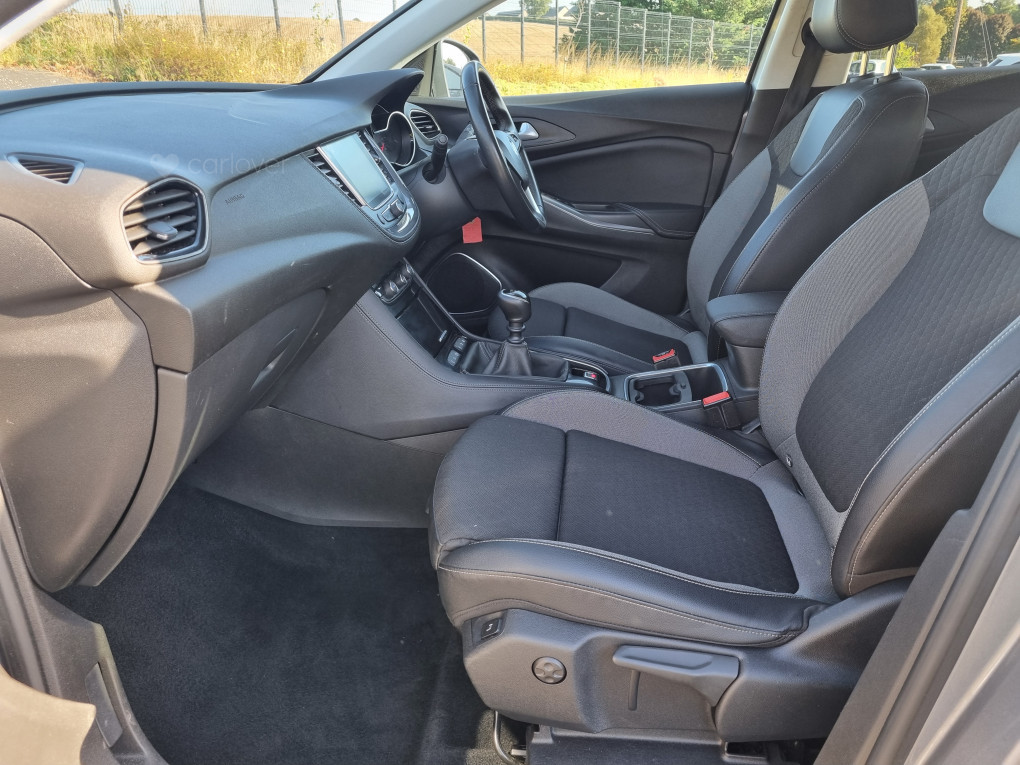 Vauxhall Grandland X Petrol SUV in Gilford