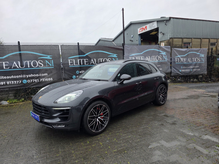 2016 Porsche Macan