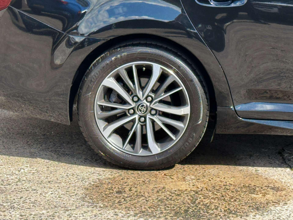 Toyota Avensis Diesel Estate in Hillsborough
