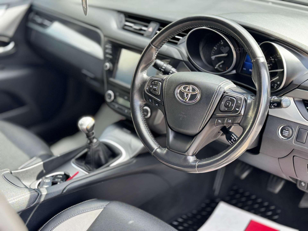Toyota Avensis Diesel Estate in Hillsborough
