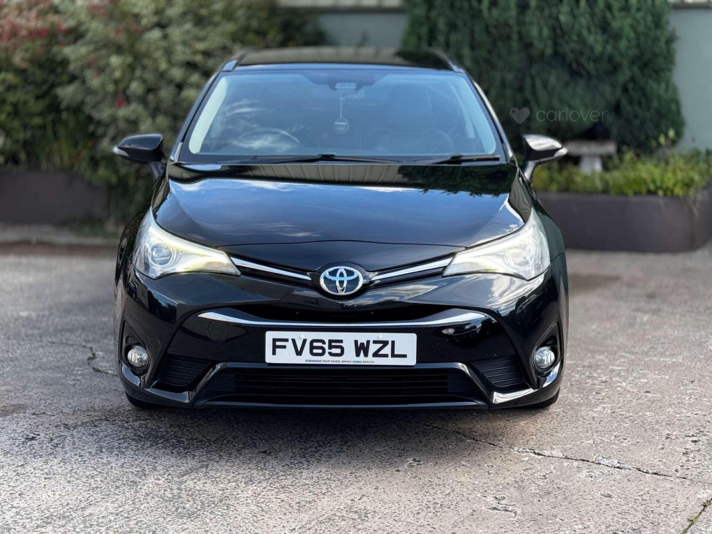 Toyota Avensis Diesel Estate in Hillsborough