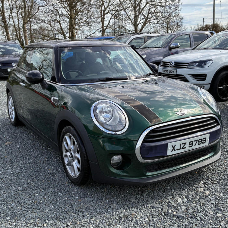 2016 MINI Hatch
