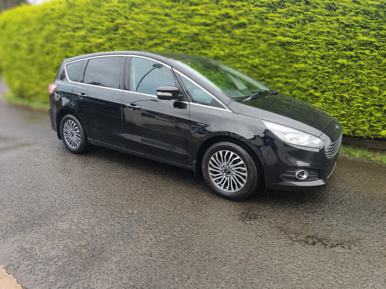 2019 Ford S-MAX