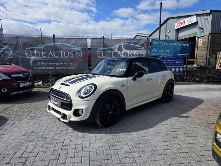 2019 MINI Hatch