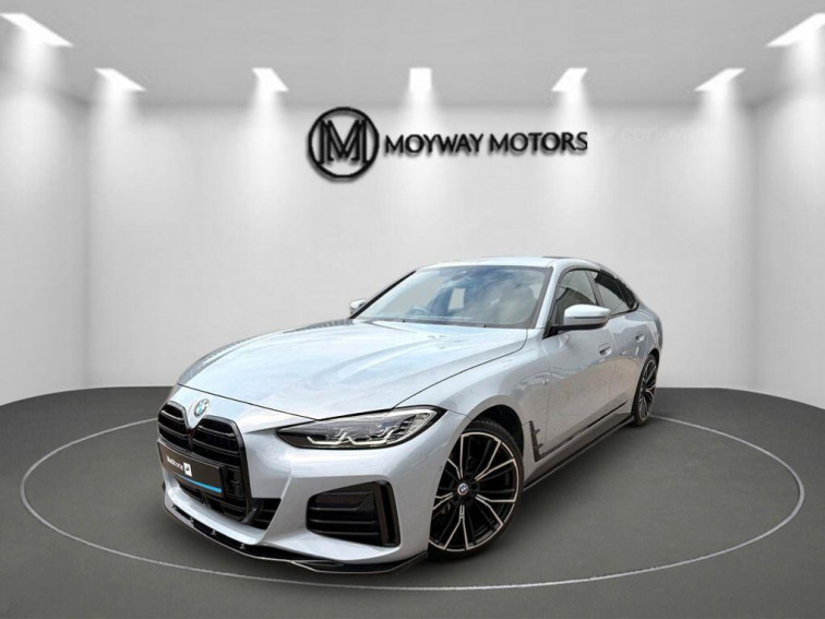 2023 BMW -