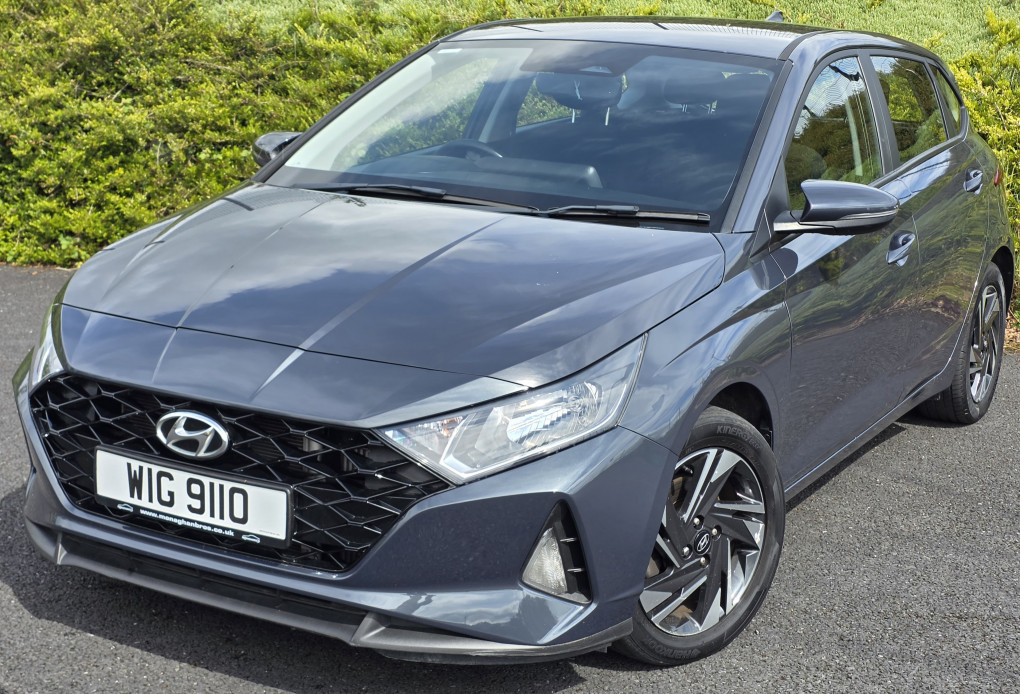 Hyundai i20 Petrol Hatchback in Gilford
