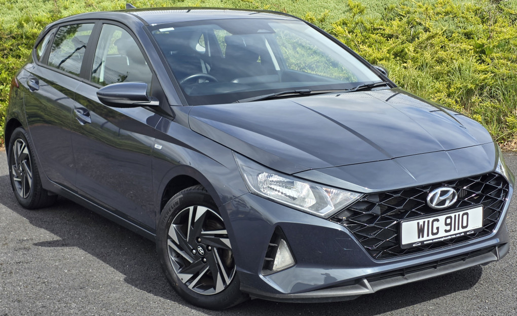 Hyundai i20 Petrol Hatchback in Gilford