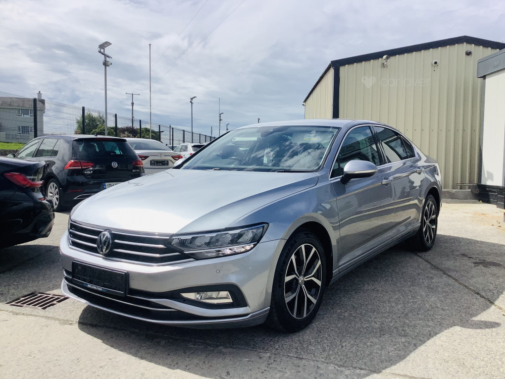 Volkswagen Passat Diesel Saloon in Newry