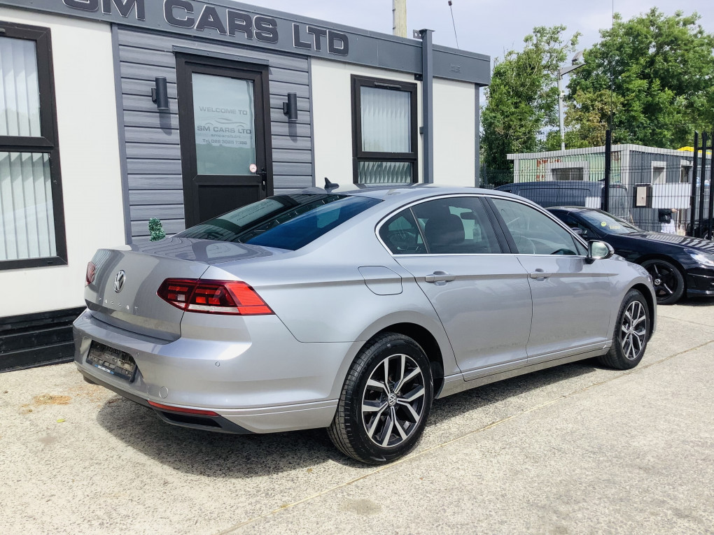 Volkswagen Passat Diesel Saloon in Newry