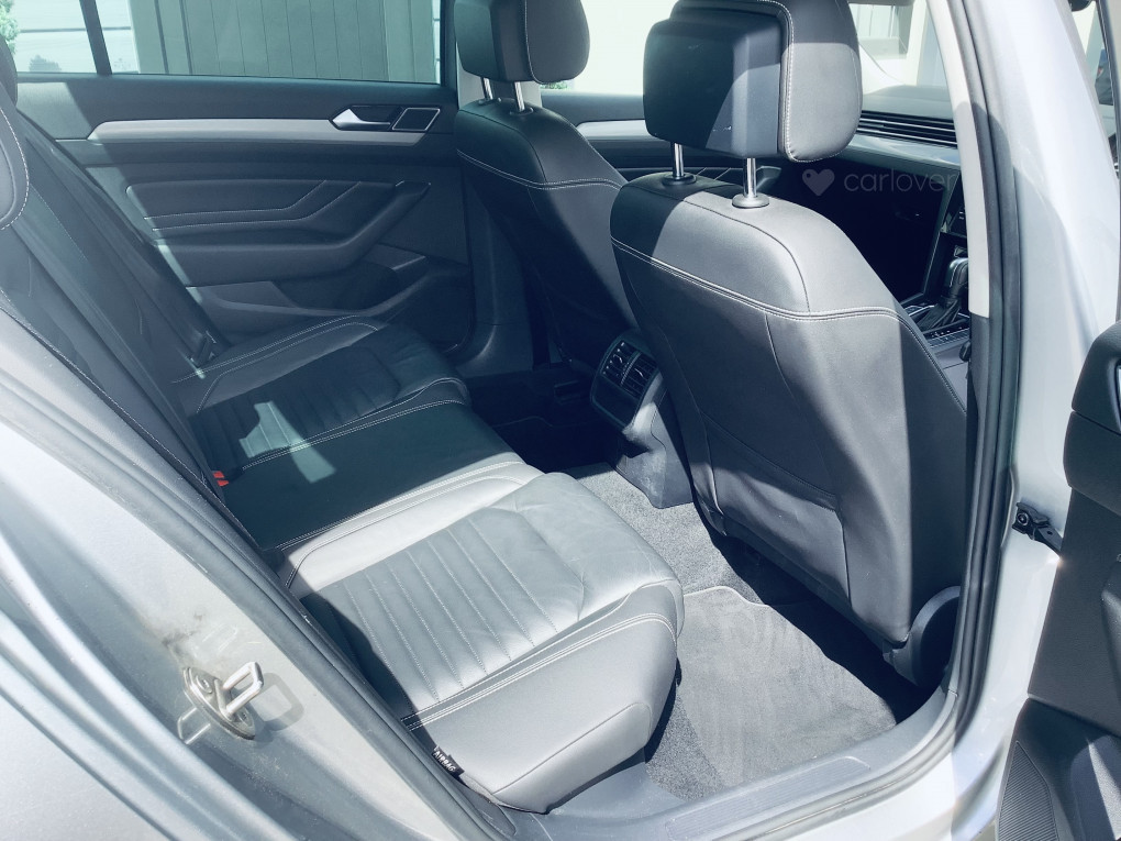 Volkswagen Passat Diesel Saloon in Newry