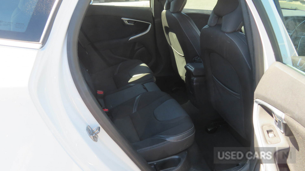 Volvo V40 Diesel Hatchback in Coleraine