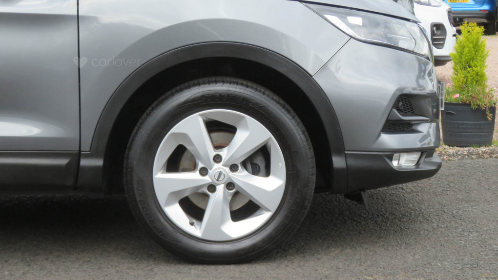 Nissan Qashqai Diesel SUV in Coleraine