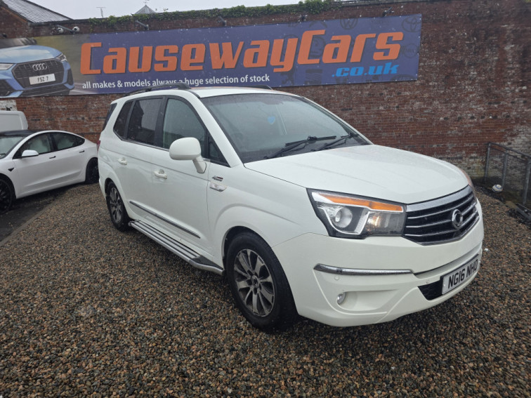2016 Ssangyong Turismo