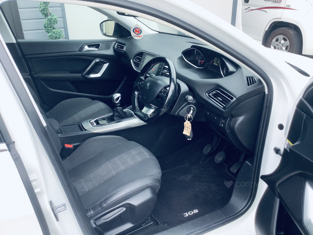 Peugeot 308 Petrol Hatchback in Newry