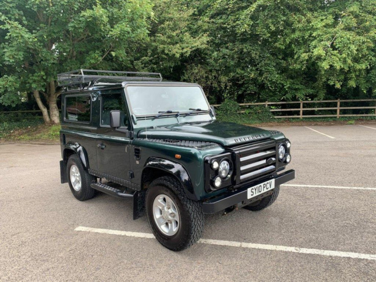 2010 Land Rover Defender 90