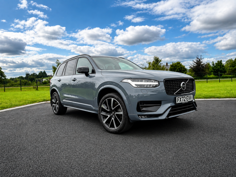 2022 Volvo XC90