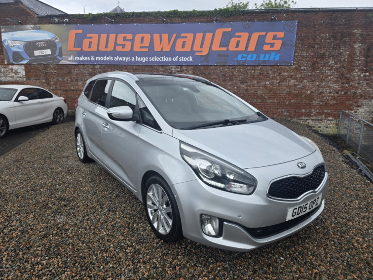 2015 Kia Carens