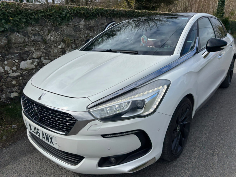 2016 DS 5