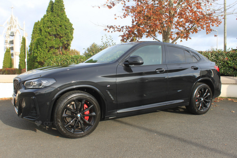 2022 BMW X4