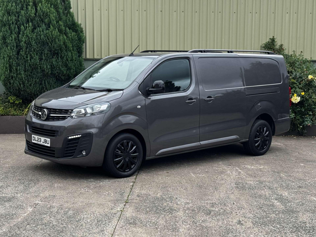 Vauxhall Vivaro Diesel Commercial in Hillsborough