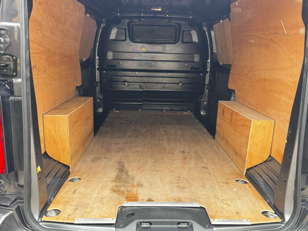 Vauxhall Vivaro Diesel Commercial in Hillsborough
