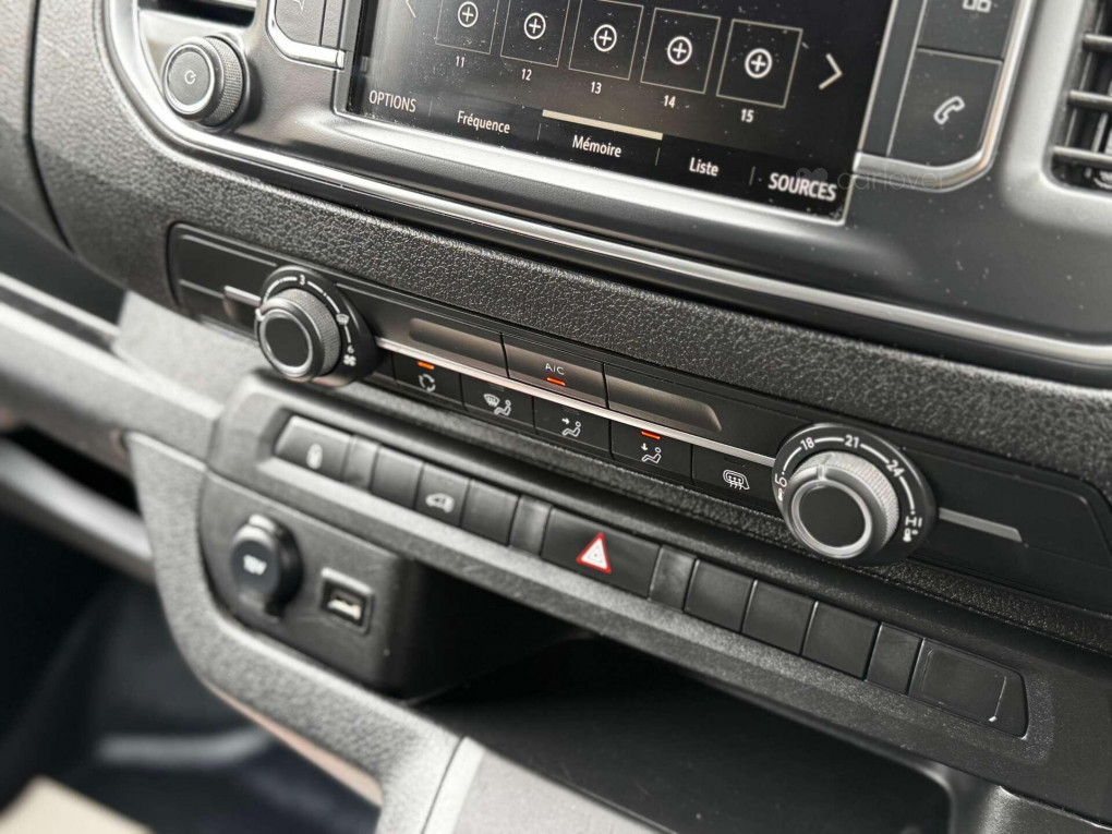 Vauxhall Vivaro Diesel Commercial in Hillsborough